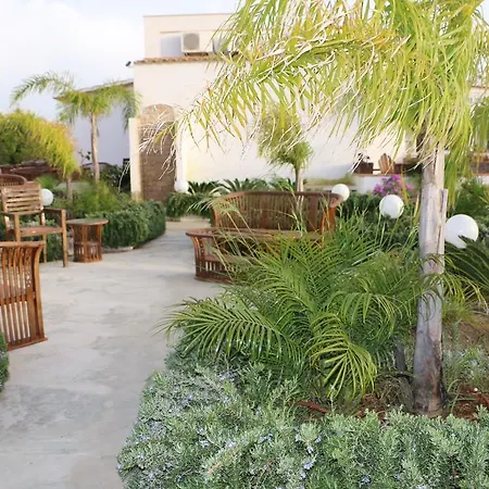 Country house Delle Palme Delfina Trapani