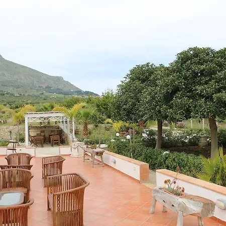 Country house Delle Palme Delfina *