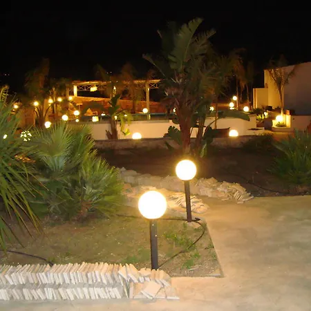 Country house Delle Palme Delfina Trapani