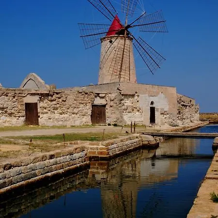 בית כפרי Palm Park Trapani- Parking Piscina A 10 Minuti Dal Centro E Dal Mare *