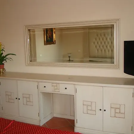 Palm Park Trapani- Parking Piscina A 10 Minuti Dal Centro E Dal Mare טראפאני