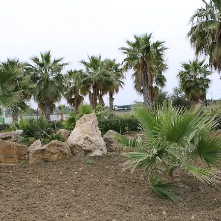 Delle Palme Delfina