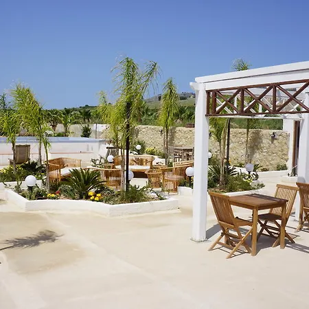 בית כפרי Palm Park Trapani- Parking Piscina A 10 Minuti Dal Centro E Dal Mare